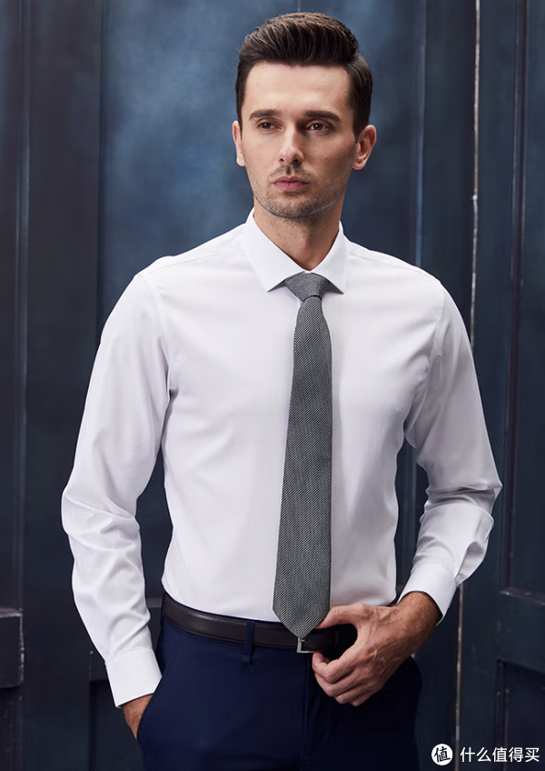 马荣真 视觉与舞美负责人